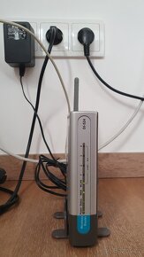 Wi-Fi router D-Link DI-524 802.11g/2.4Ghz - 5