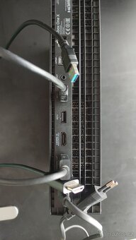 Xbox One X 1TB + Kinect 2 + Forza Hry + Ovladač + Adaptér + - 5