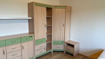 Dětský pokoj – Skříně a postel - 5