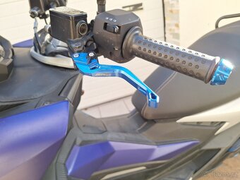 Aprilia sr gt 125 - 5