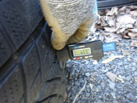 Zimní pneumatiky 245/40/18 7mm - 5