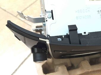 originál CD MP3 Bluetooth radio Hyundai i30 2015 - 5