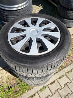 Prodám zimní kola Ford Smax - 5