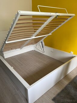 Malm 160x200 s úložným prostorem - 5