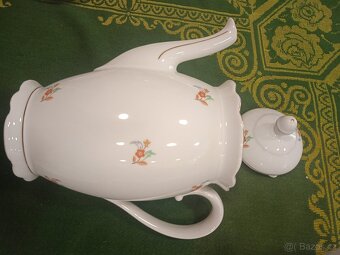 STARÁ PORCELÁNOVÁ SOUPRAVA - 5