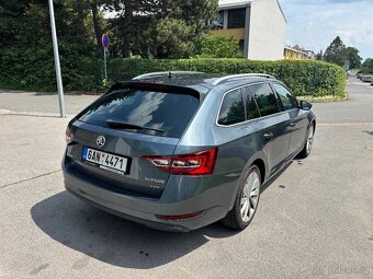 Superb 3 -style plus -tazne - 4x4 - cesky puvod - 5