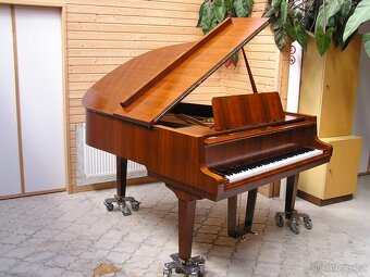 Prodám klavír zn. Petrof mod. IV. - 5