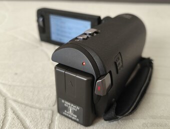 Panasonic HC-W580 - 5