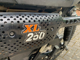Honda XL 250 - 5