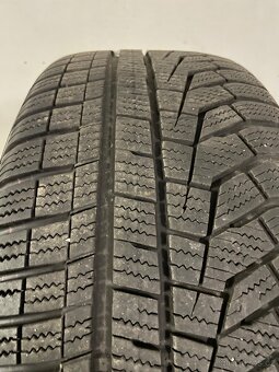 Original Mercedes A CLA W177 C118 225/45/18 90-100% - 5