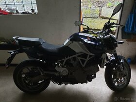 Aprilia Mana 850 - 5