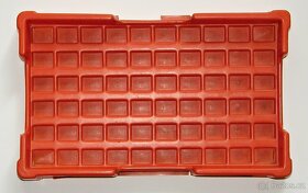 Plastová plata pro drobné součástky, materiál - 5