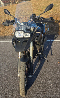 F800GS - 5