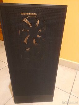 NZXT CM-H72FB-01 - 5