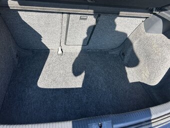 VW Golf vi 6 , 1.2tsi 77kw,r.v. 2012,vyhřívané sedadla,Servo - 5
