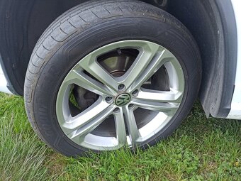 Volkswagen Tiguan 2.0 TDI R-Line - 5