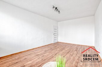 Pronájem bytu v os. vlast. o velikosti 2+1/50 m2 na ul. Závo - 5