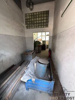 PRONÁJEM SKLADU - DÍLNY O VÝMĚŘE 47m2 V ADAMOVĚ U BLANSKA - 5