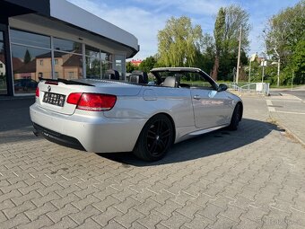 BMW e93 cabrio 325i manuál - 5