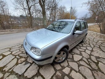 WV Golf 4 1.9 TDI 66kw rok 2001
- 5