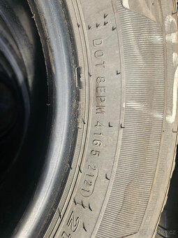 215/70R15C 109/107S Roadian CT8 NEXEN - 5