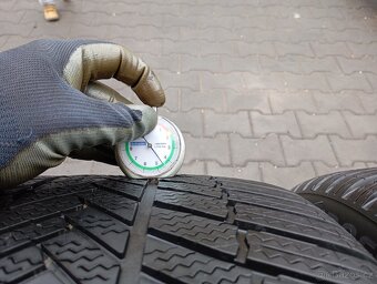 315/35/20 zimní pneu bridgestone - 5