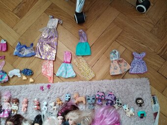 Velky dum pro barbie/panenky+vybava a panenky - 5