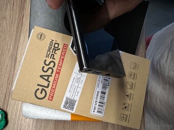 Samsung Galaxy S22 Ultra 12/256Gb Phantom Black - 5