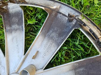 Poklice Originální VW 16" - 5