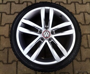 Zimní alu disky originální VW Golf VI,VII,VIII 5x112 R18 - 5