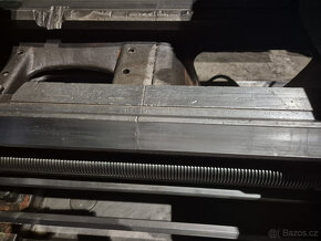 Soustruh hrotovy SN 55/2500 - 5