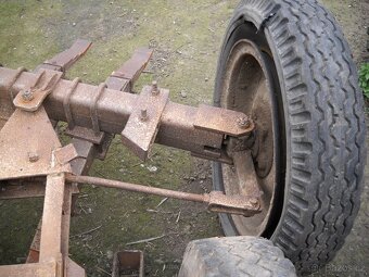 Vlek 3.5 t nápravy - 5