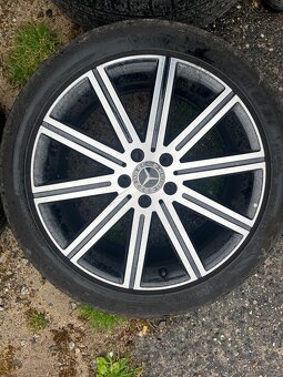 Alu Mercedes Véčko/Vito 246/45/19 ET 52 5x112 - 5