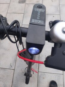Elektrokoloběžka na náhradní díly - 5