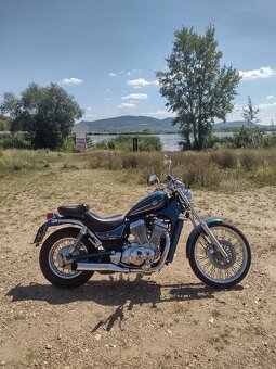 Suzuki VS 800 Intruder - 5