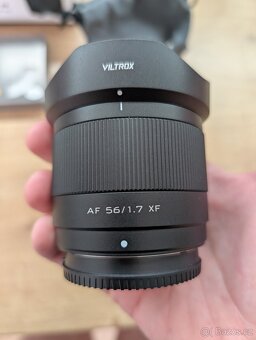 Viltrox 25mm f1.7 a 56mm f1.7 pre Fujifilm - 5