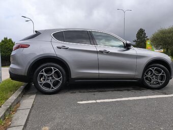Prodám Alfa Romeo Stelvio Q4 - 5