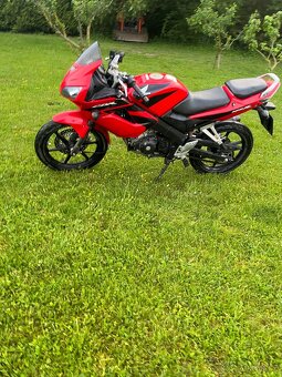 Honda cbr 125 r 2008, 9000 km - 5