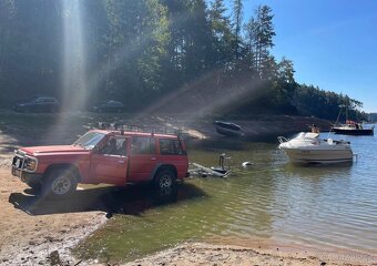 Quicksilver Activ Cabin 470, Mercury 60, koupací plata - 5