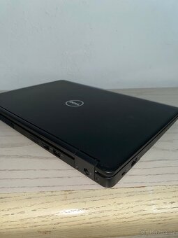 Dell Latitude 5480 – i5 / 16GB / SSD / podsvícená klávesnice - 5