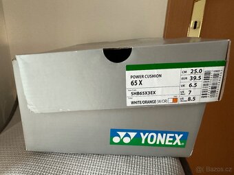 Yonex Power Cushion 65X 39.5 – 1200 Kč - 5