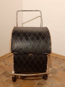 Starožitný kočárek pro panenky (z obd. okolo r. 1940) - 5