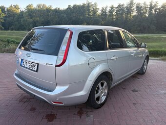 Ford Focus 1.6 74 kW kombi, 2009, nová STK - 5