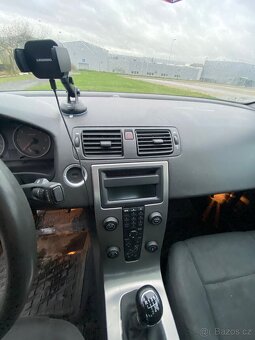 Volvo s40; 2.0 TDI (101 kW) - 5