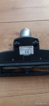 Příslušenství k vysavači//kartáč - 5