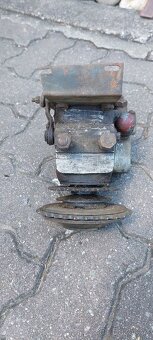 JAWA ČZ stará převodovka - 5