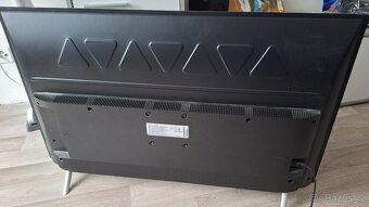Smart Televize Thomson 102 cm - 5