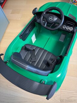 Dětské elektrické autíčko Mercedes - 5