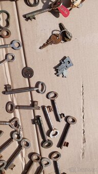 Klíče různé - 5
