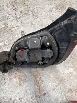 E60 zadní světla - 5